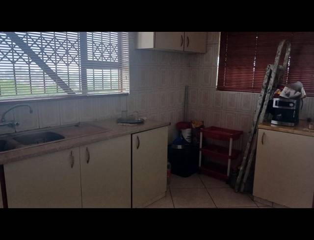 3 BEDROOM HOUSE FOR SALE IN MOORTON